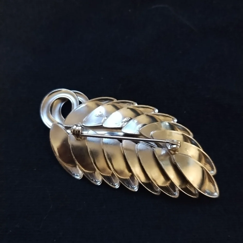 Leaf jewelry lot